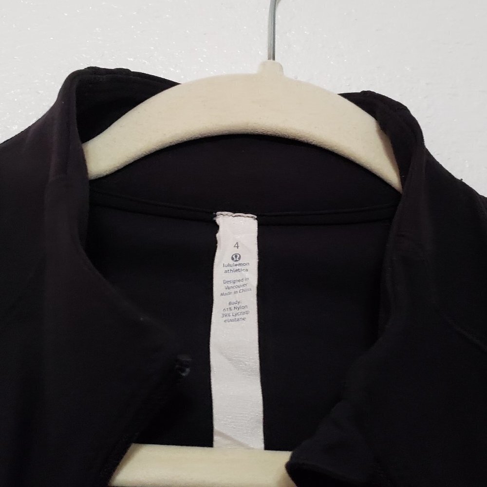 Lululemon Fresh Tracks Jacket - Picture 15 of 15